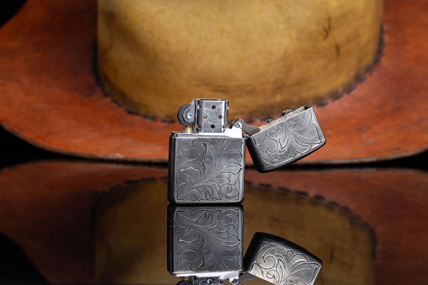 Rodeo Gal Zippo II - AXEL'S