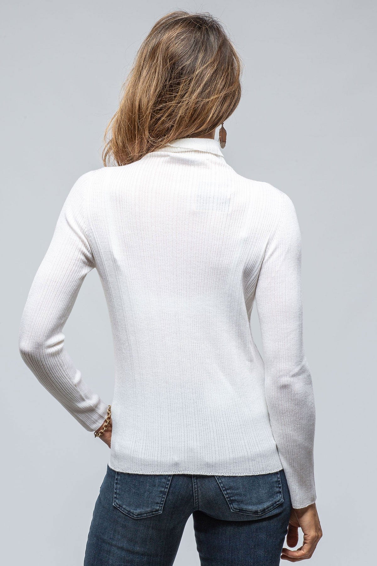 Celia Ribbed T.Neck Top In White - AXEL'S