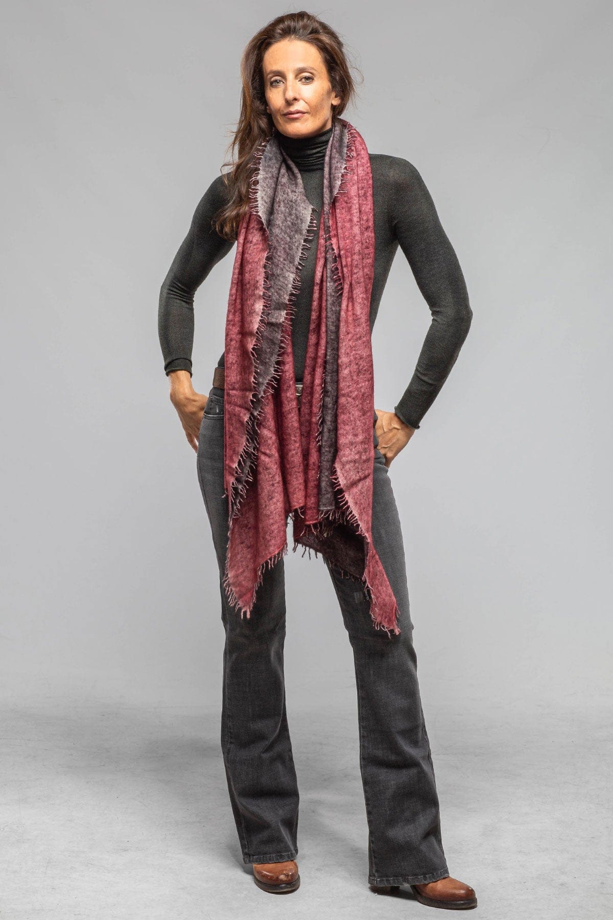 Cantare Cashmere Fringe Scarf In Shaded Wine - AXEL'S