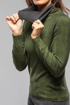 Avant Toi Elkie Reversible Sweater In Shrub Ladies - Sweaters