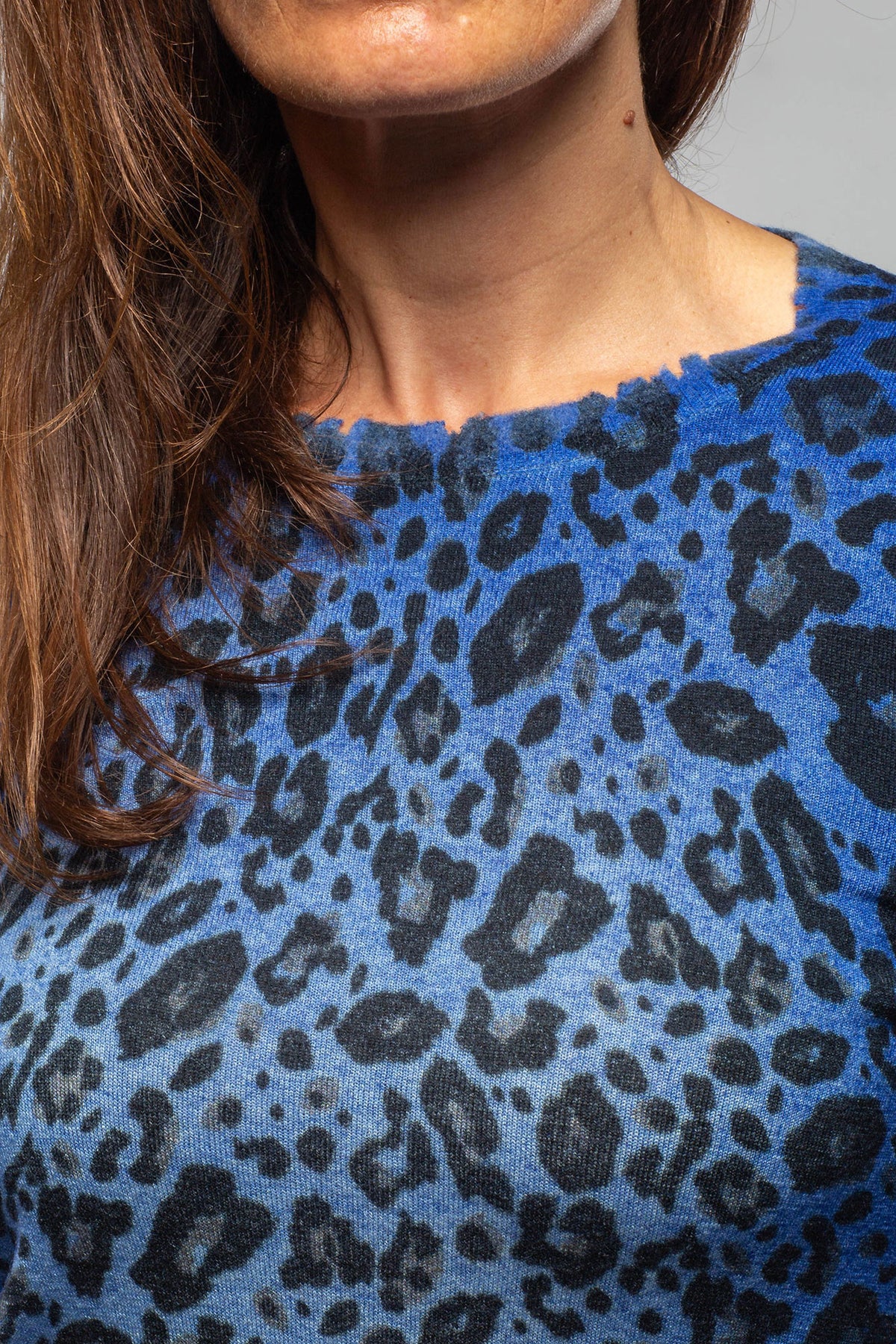 Avant Toi Leopard Print Hand Painted Cashmere Silk Sweater In Blue Ladies - Sweaters