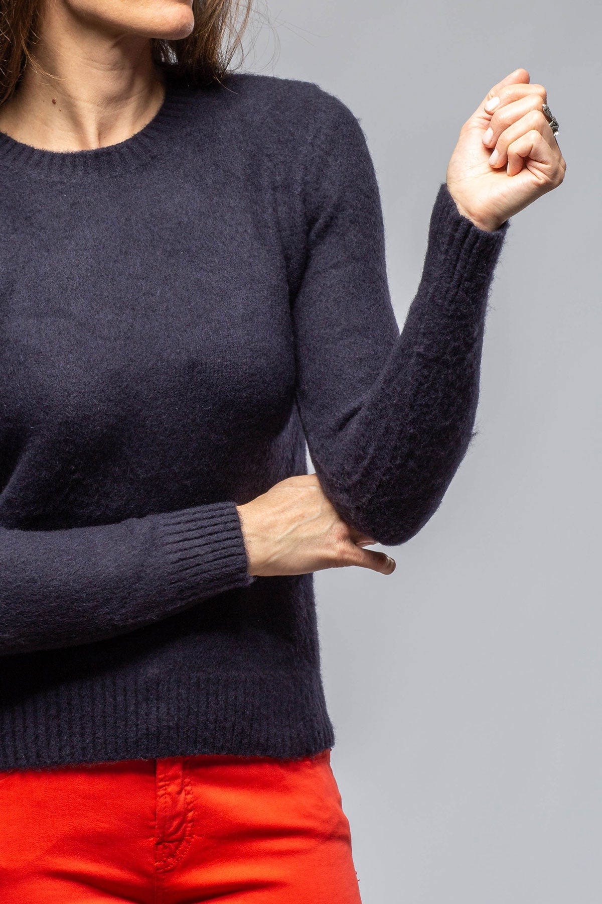 Merit Sweater in Navy - AXEL'S