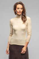 Avant Toi Prosaic Cashmere Silk Turtleneck In Beige Ladies - Tops