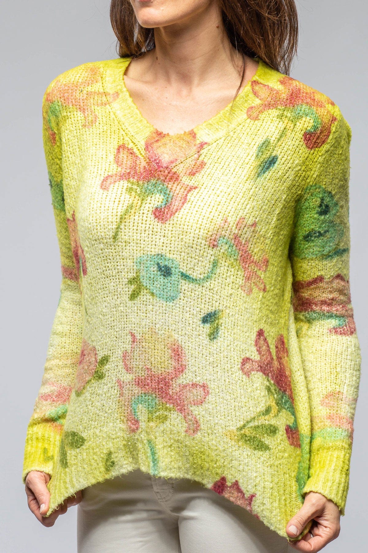 Wildflower V-Neck Sweater In Lime - AXEL'S