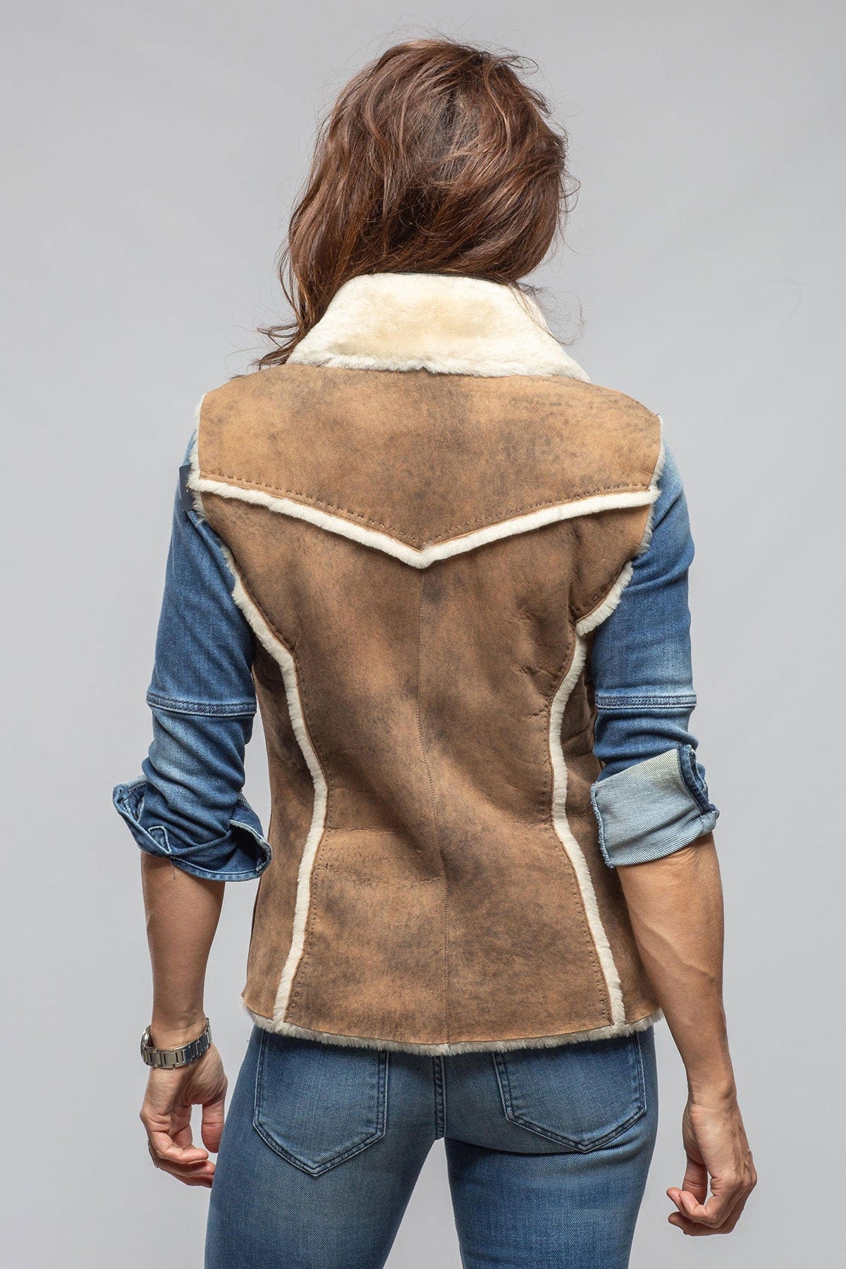 Axel's Florence Collection Brandy Shearling Vest In Vintage Tobacco Ladies - Outerwear - Shearling