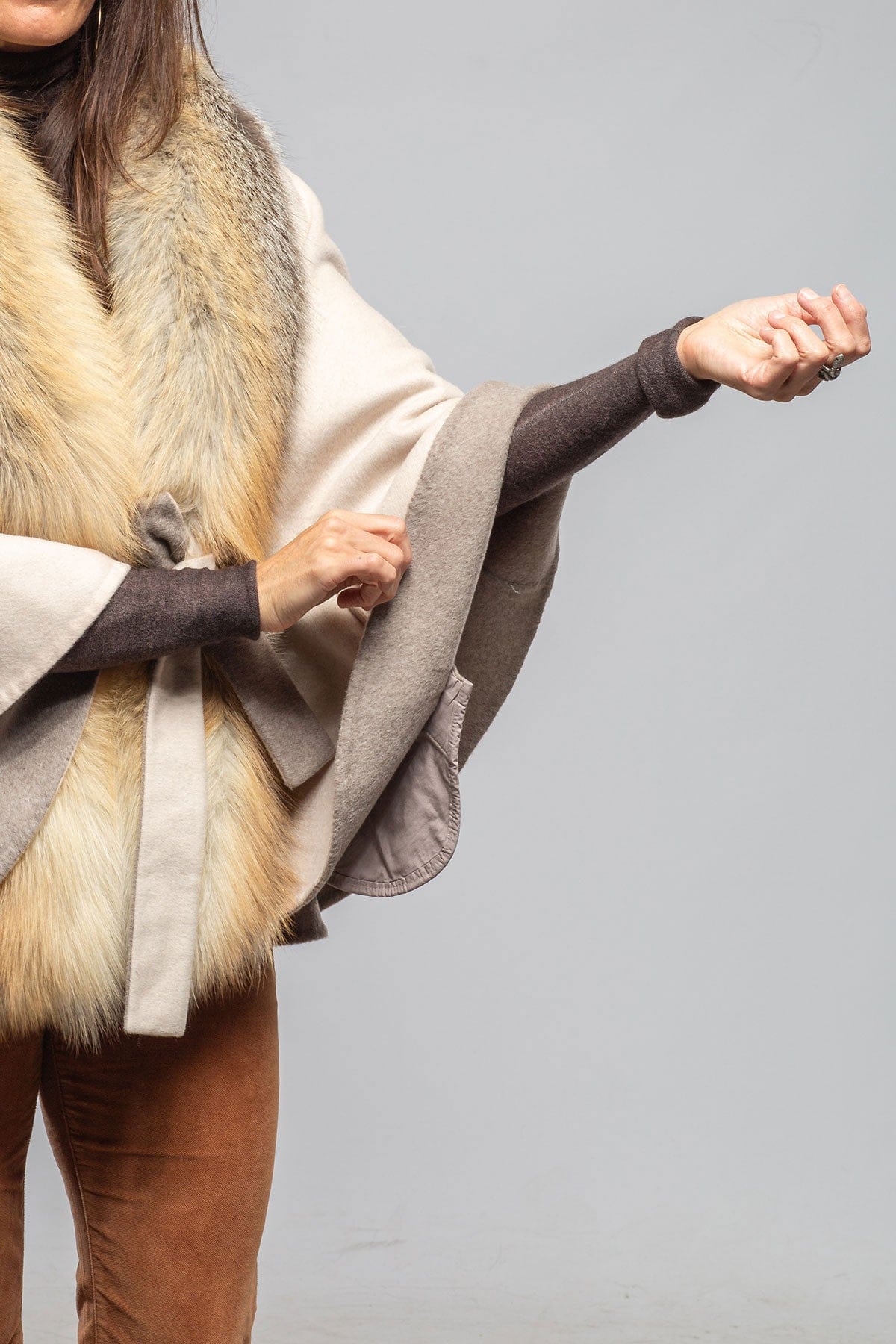 Axel's Florence Collection Tavinka Virgin Wool Cape Coat Ladies - Outerwear - Cloth