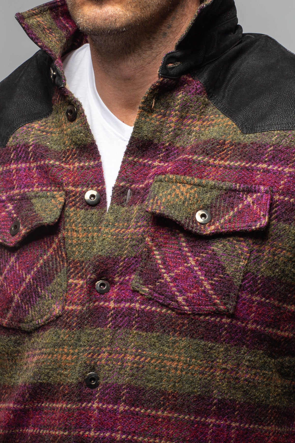 Axel's Premium Denim Colter JZ Plaid Sherpa Jacket In Olive Wine Mens - Outerwear - Lightweight