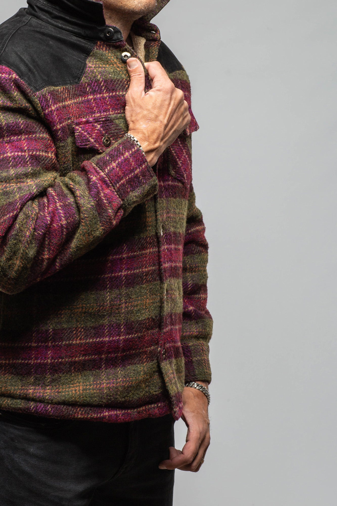 Axel's Premium Denim Colter JZ Plaid Sherpa Jacket In Olive Wine Mens - Outerwear - Lightweight