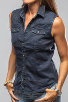 June Sleeveless Linen-Cotton Snap Shirt In Navy - AXEL'S