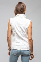 June Sleeveless Linen-Cotton Snap Shirt In White - AXEL'S