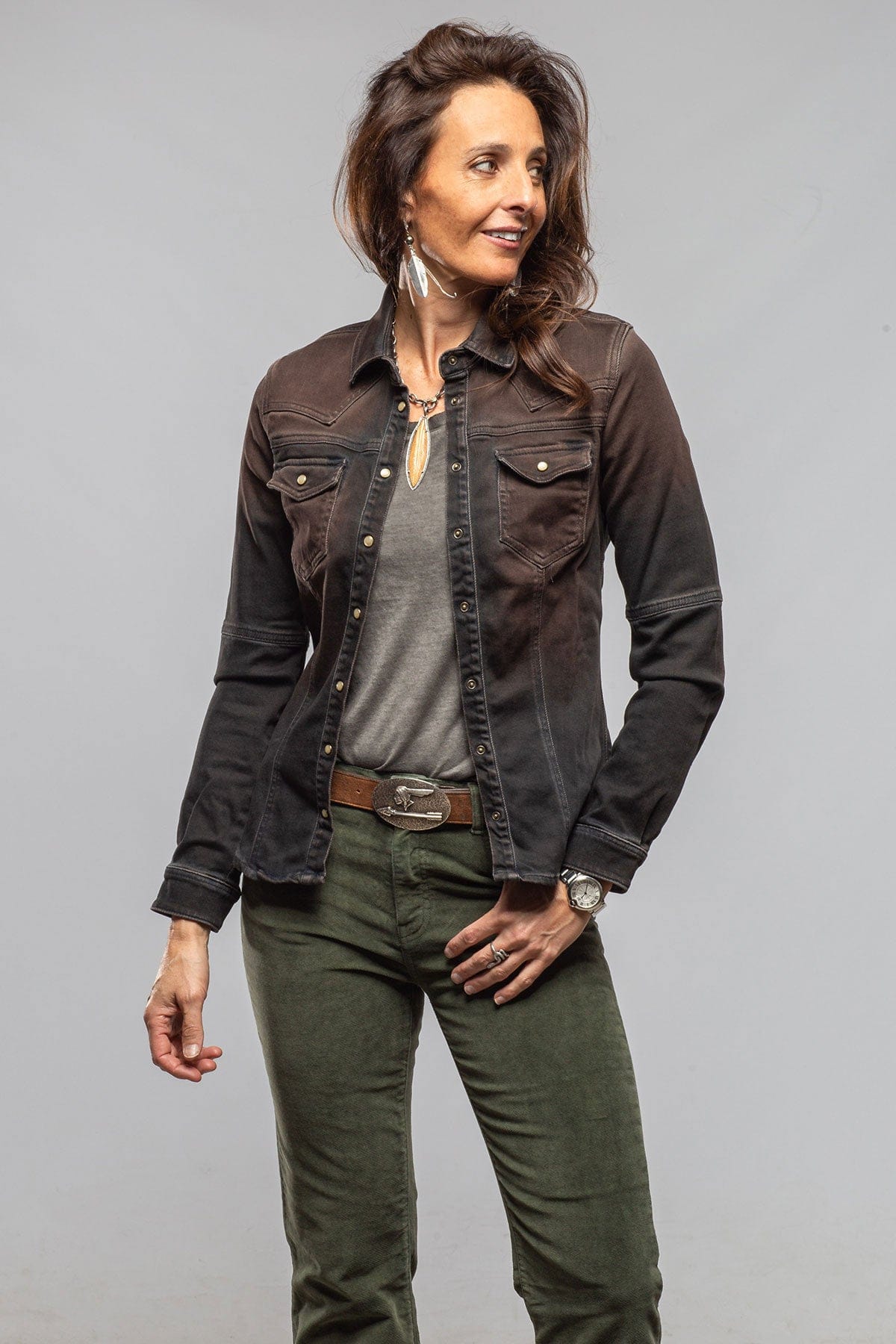 Maddi Fitted Western Snap Shirt In Wenge Over Dye - AXEL'S