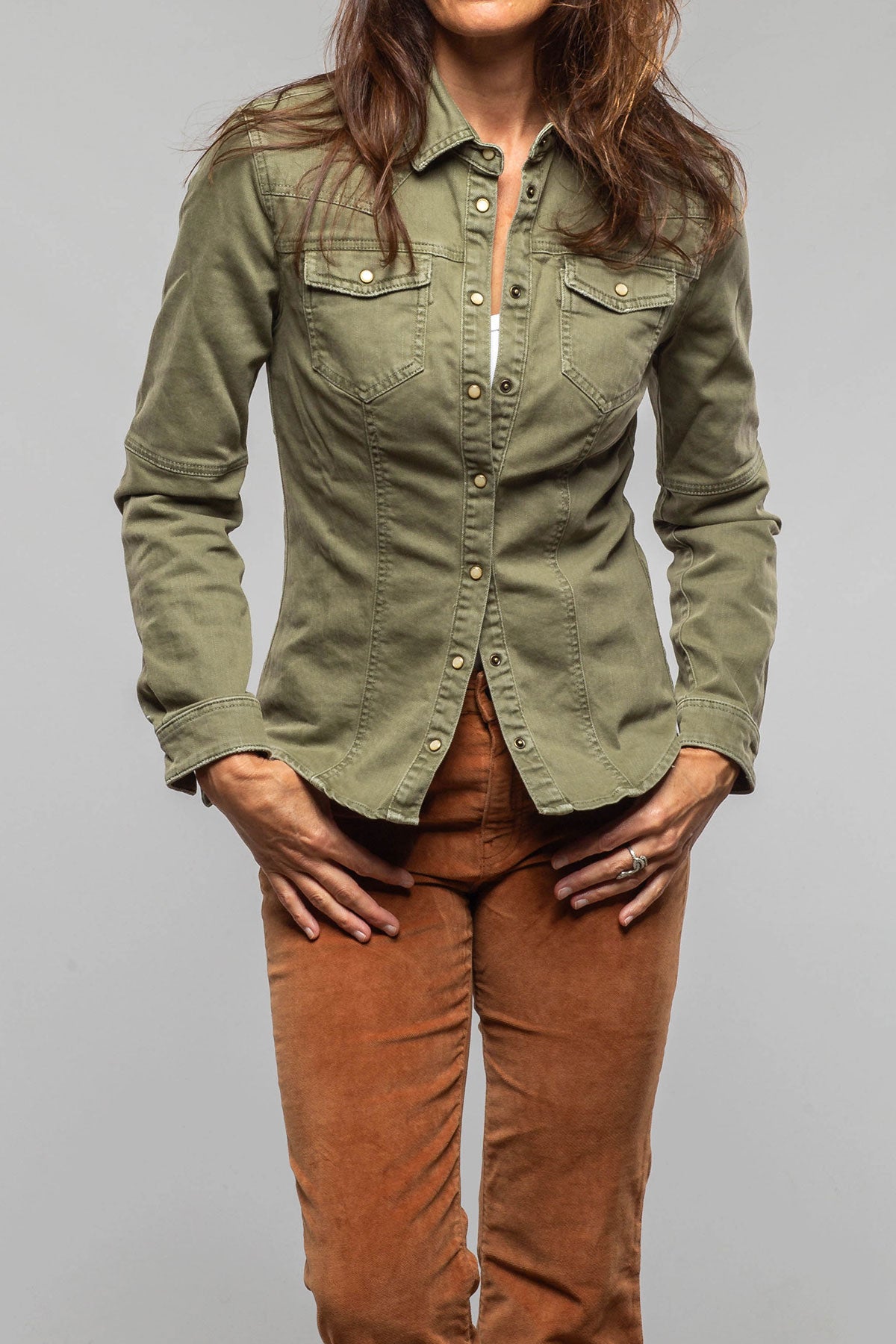 Sweetwater Denim Shirt In Iguana - AXEL'S