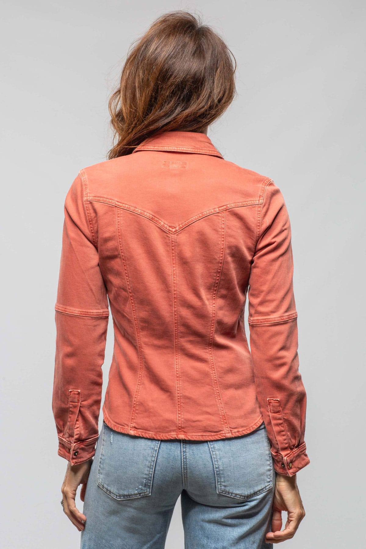 Sweetwater Denim Shirt In Washed Corallo - AXEL'S