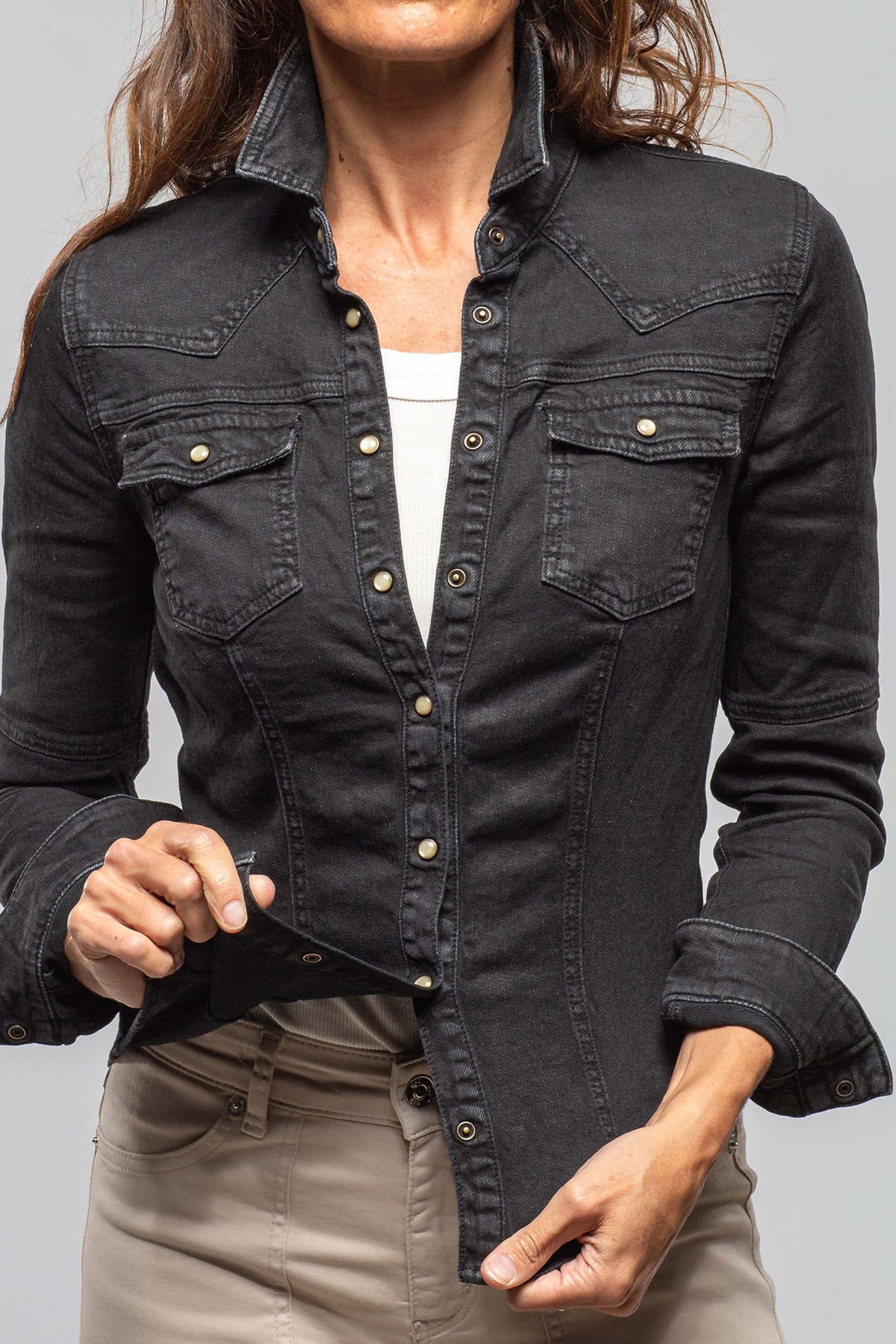 Yarmony Linen-Cotton Snap Shirt In Nero - AXEL'S