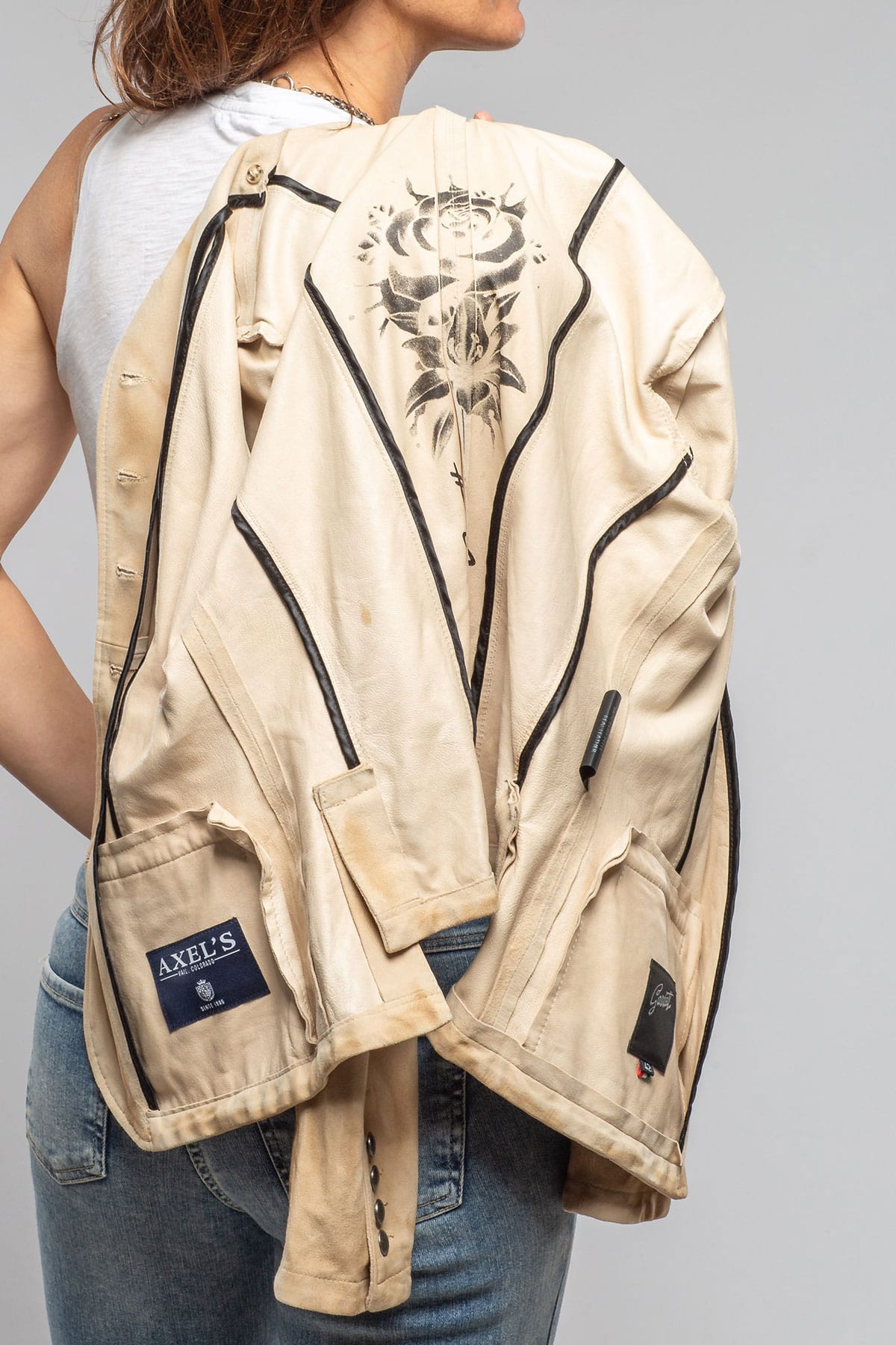 Colonel Suede Jacket In Natural - AXEL'S