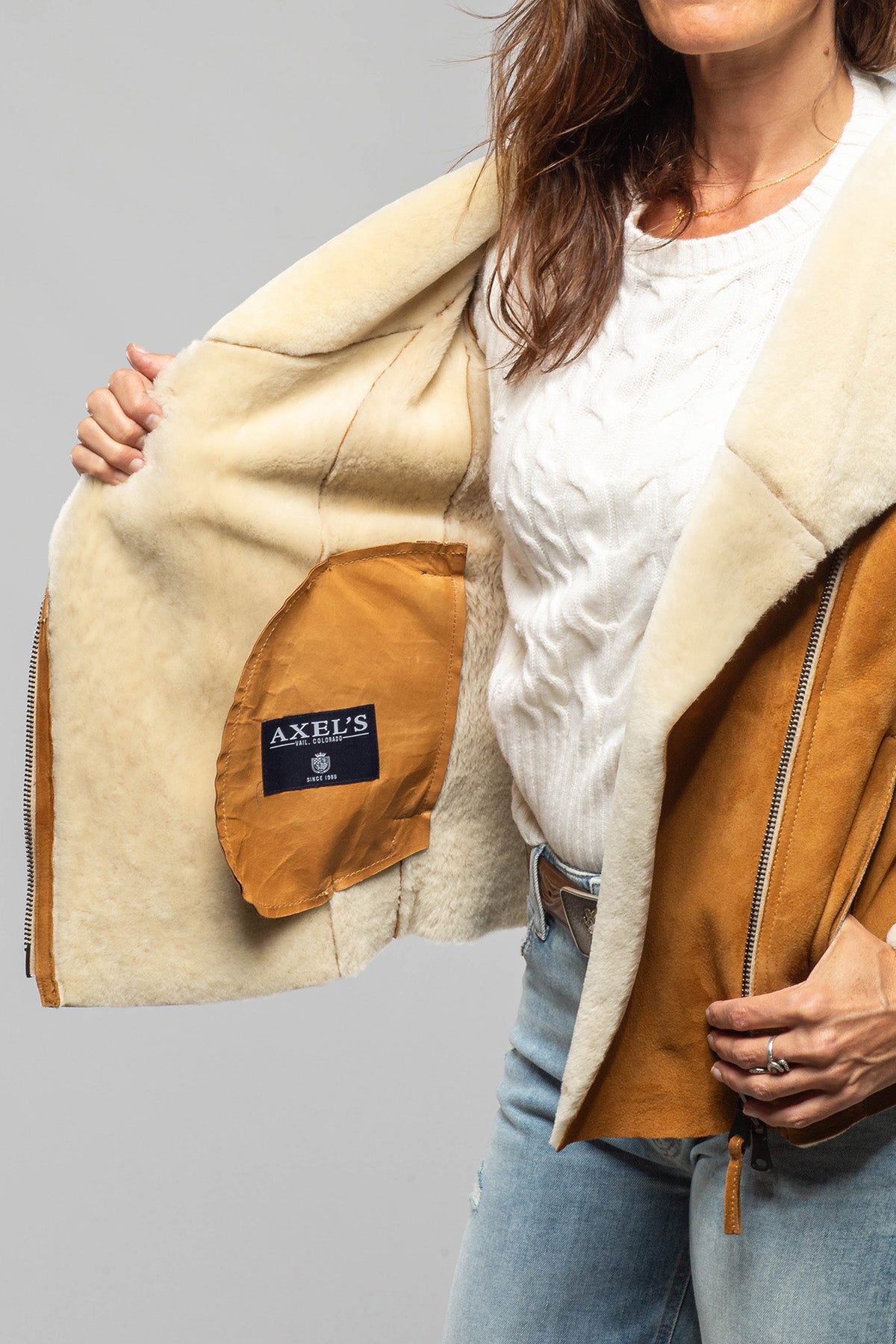 Lingon Short Side Zip Hooded Shearling In Cognac - AXEL'S