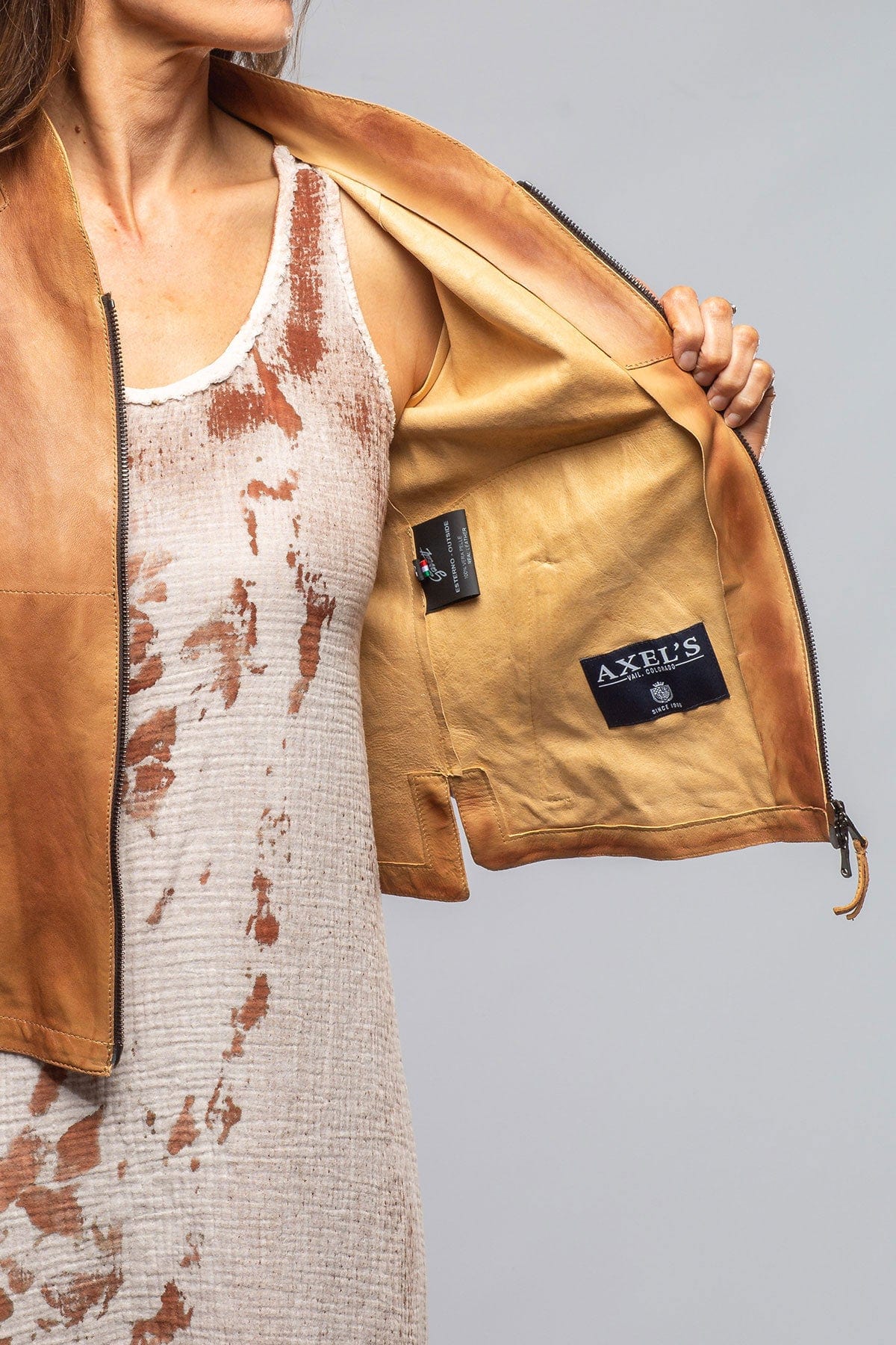 Mesquite Leather Moto In Cognac - AXEL'S