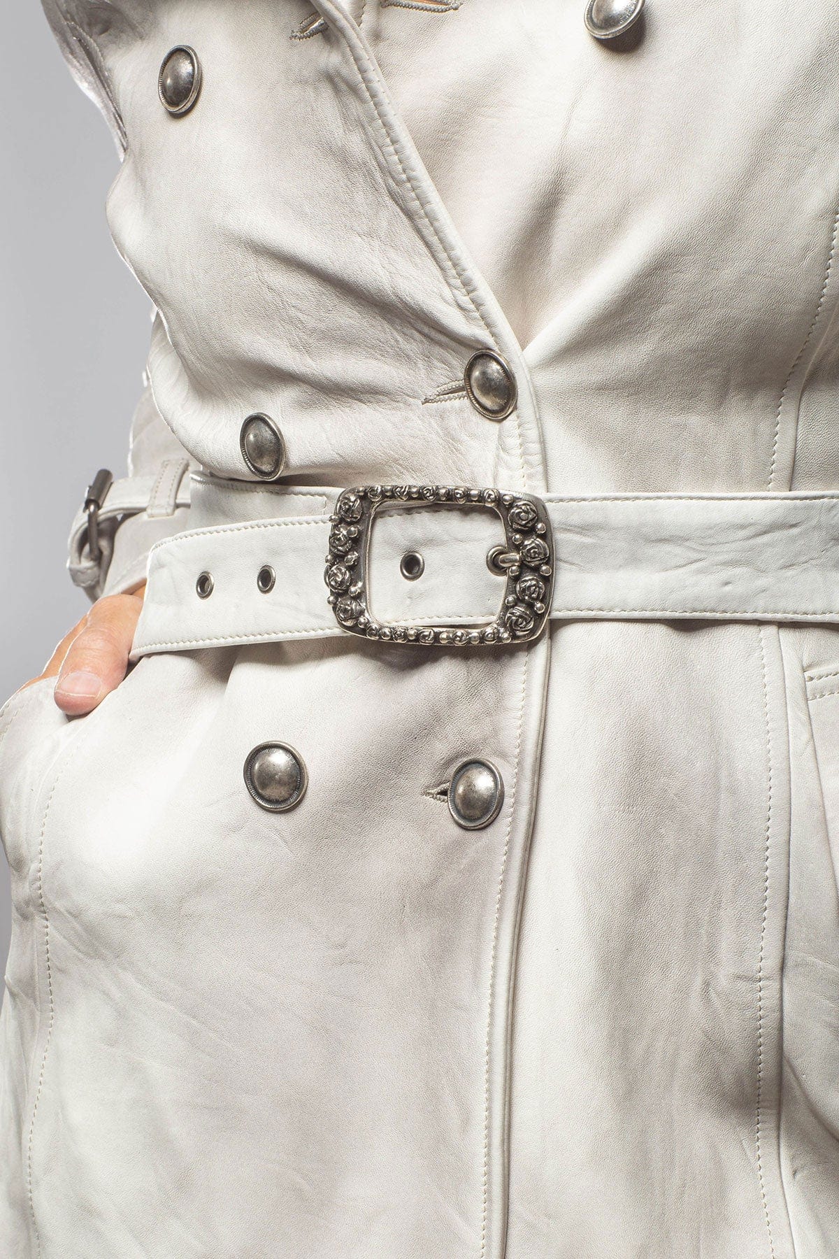 Tori Leather Trench In Plaster White - AXEL'S