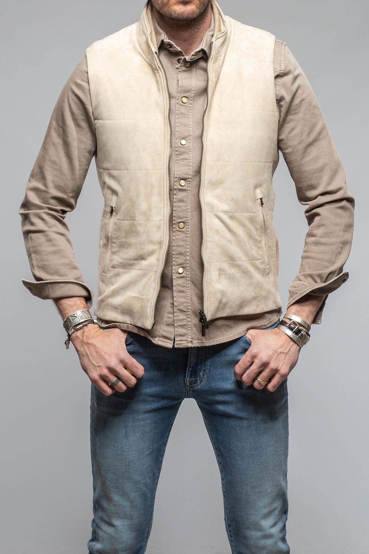 Huracán Suede Vest In Ivory - AXEL'S