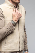 Huracán Suede Vest In Ivory - AXEL'S