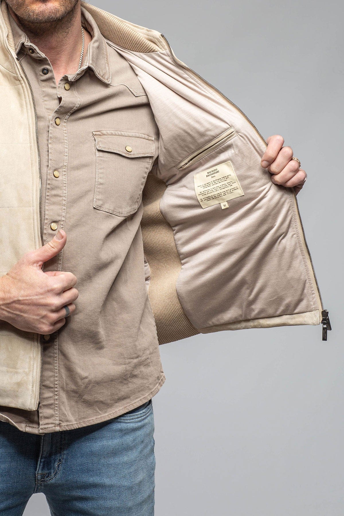 Huracán Suede Vest In Ivory - AXEL'S