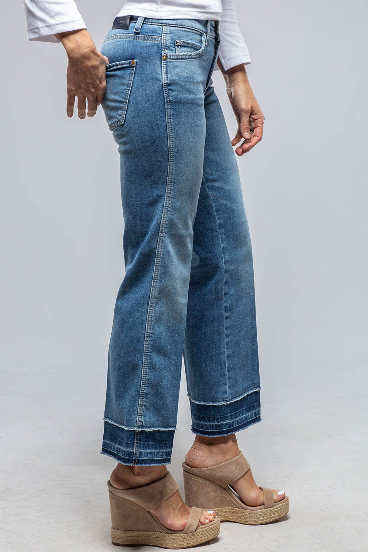 Francesca Cropped Dbl Hem Detail In Mid Blue - AXEL'S