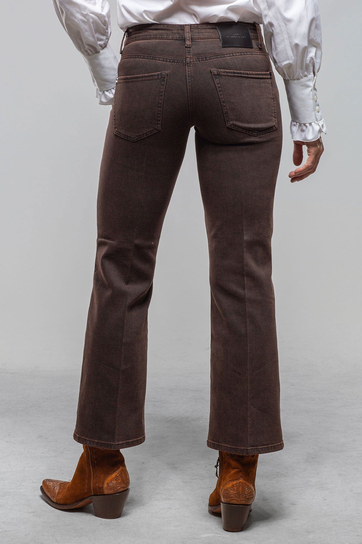 Cambio Francesca Cropped Jean In Chocolate Over-dye Ladies - Pants - Jeans