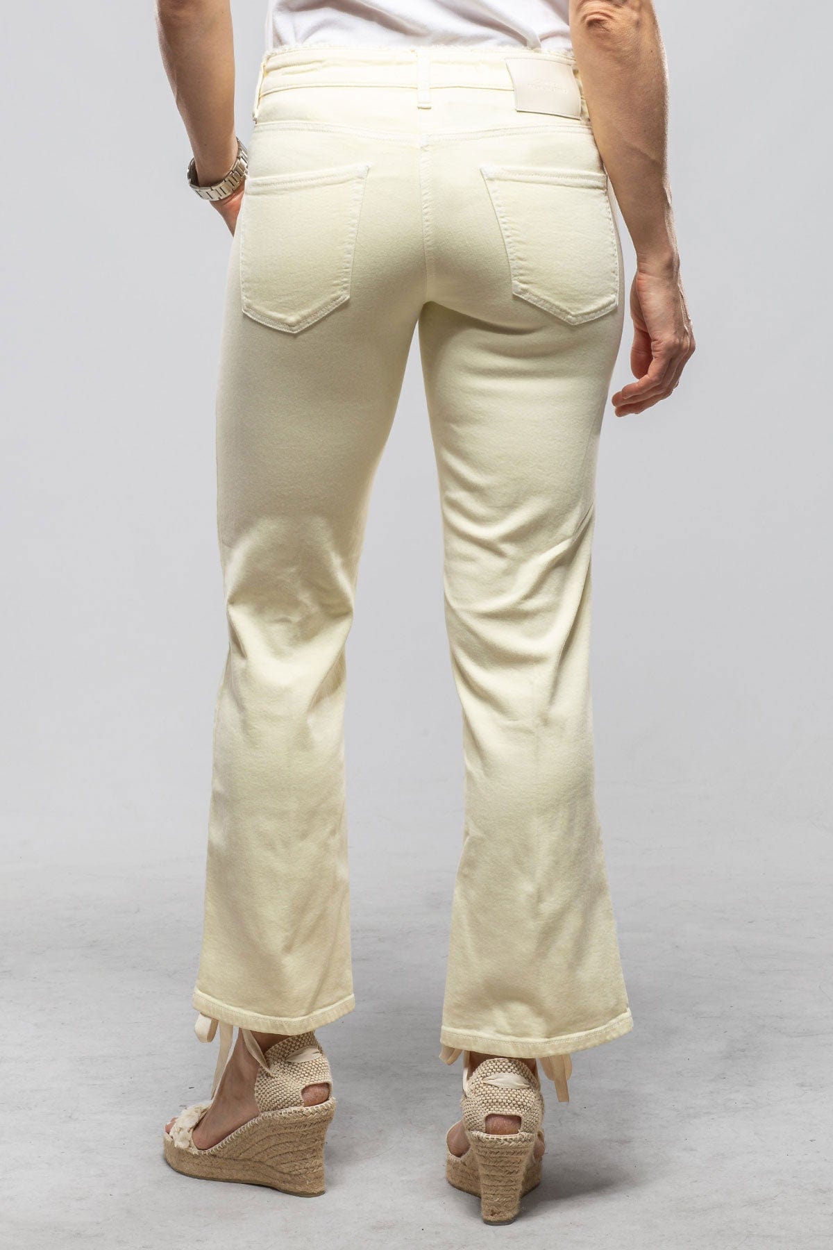 Francesca Cropped Jean In Yellow - AXEL'S