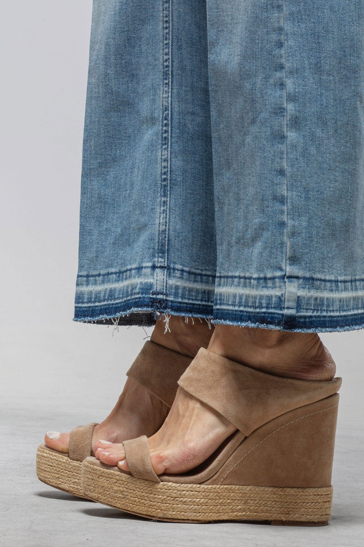 Francesca Cropped Open Hem In Shadow Bleached - AXEL'S