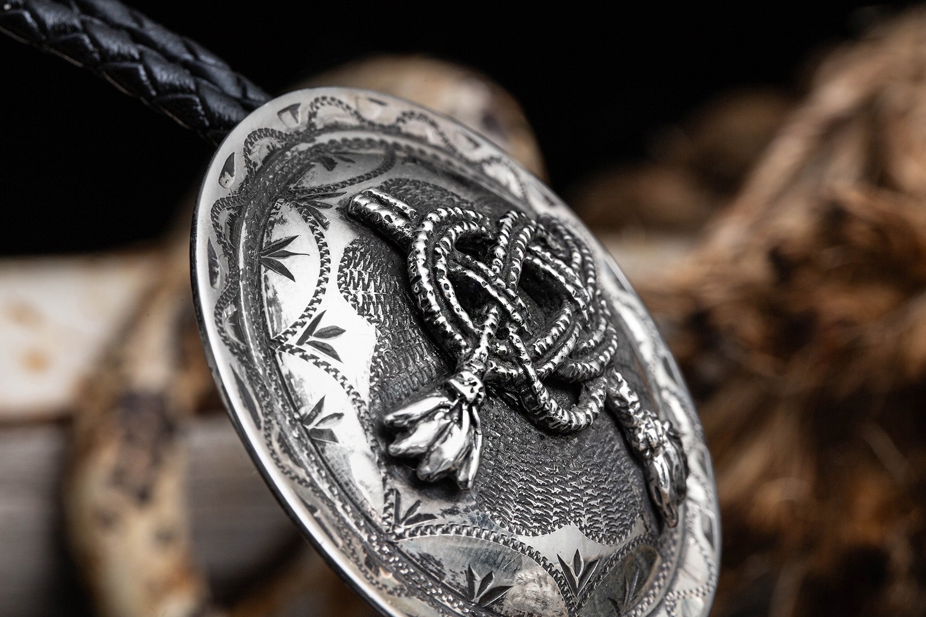 Alamar Knot Bolo Tie - AXEL'S