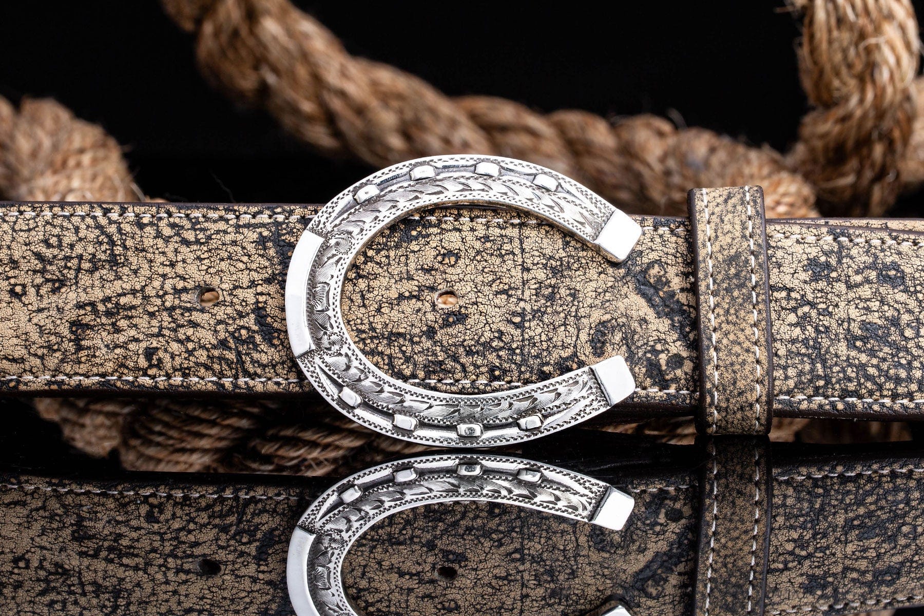 Classic AT50 Horseshoe Buckle - AXEL'S
