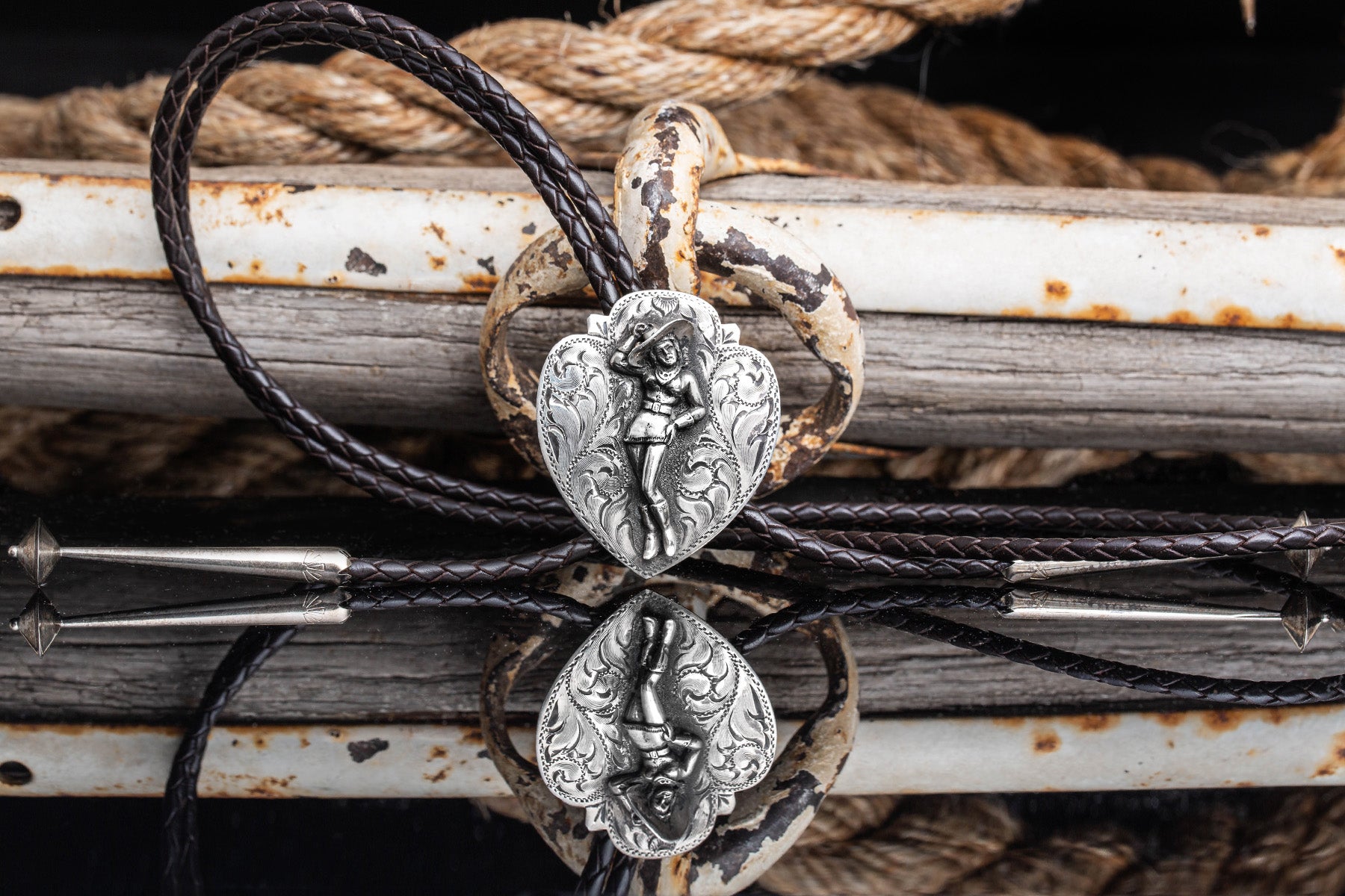 Cowgirl Bolo Tie - AXEL'S