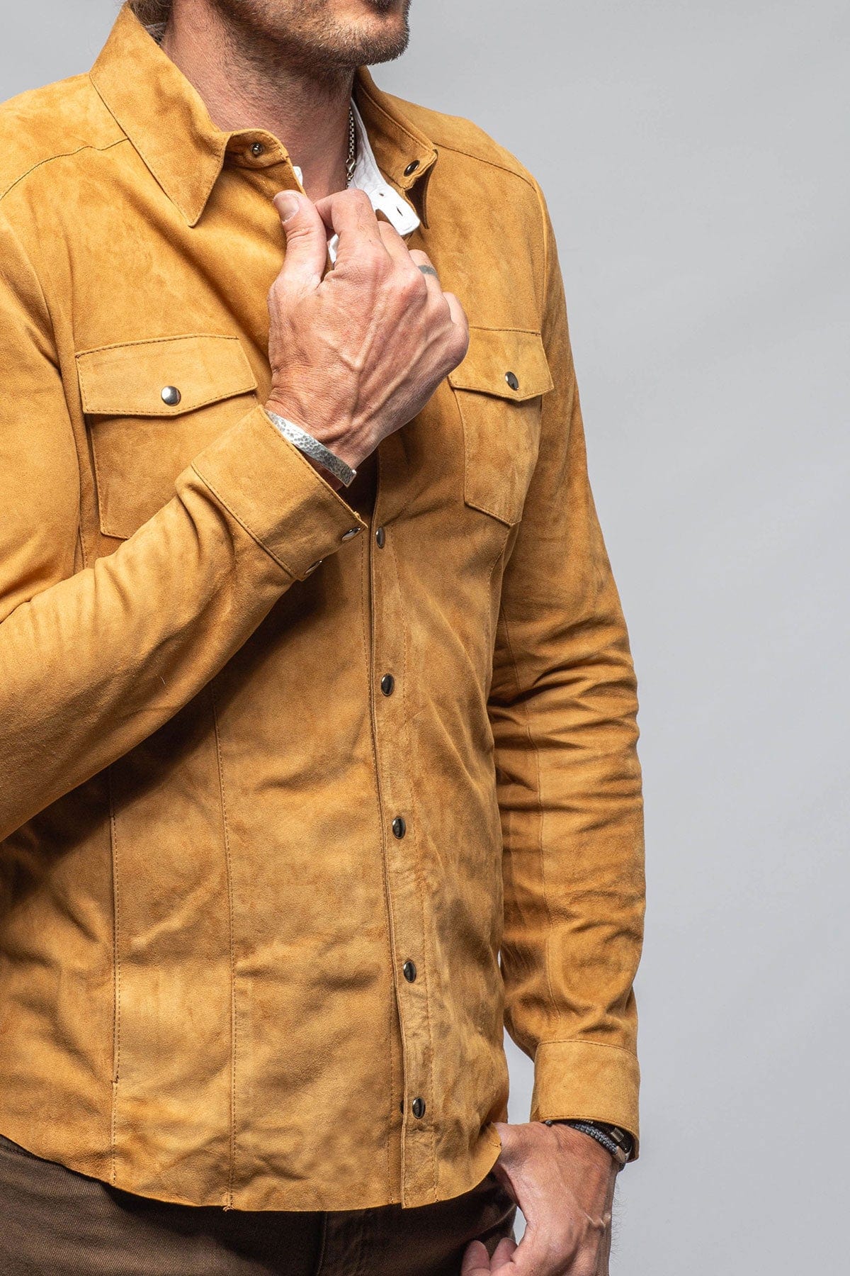Bello Suede Shirt In Camel - AXEL'S