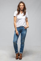 Alma Selvedge Straight Leg In Mid Light Blue - AXEL'S