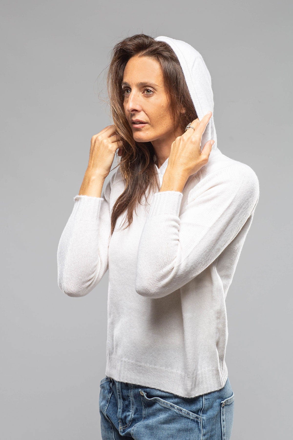 Argo Hooded Cashmere Sweater In Off White - AXEL'S