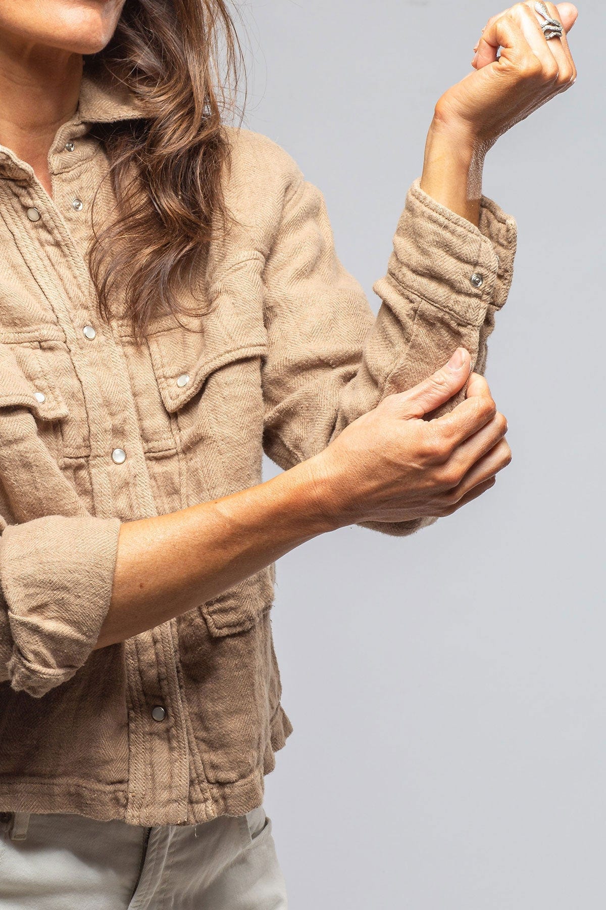 Arroya Washed Linen Jacket In Desert - AXEL'S