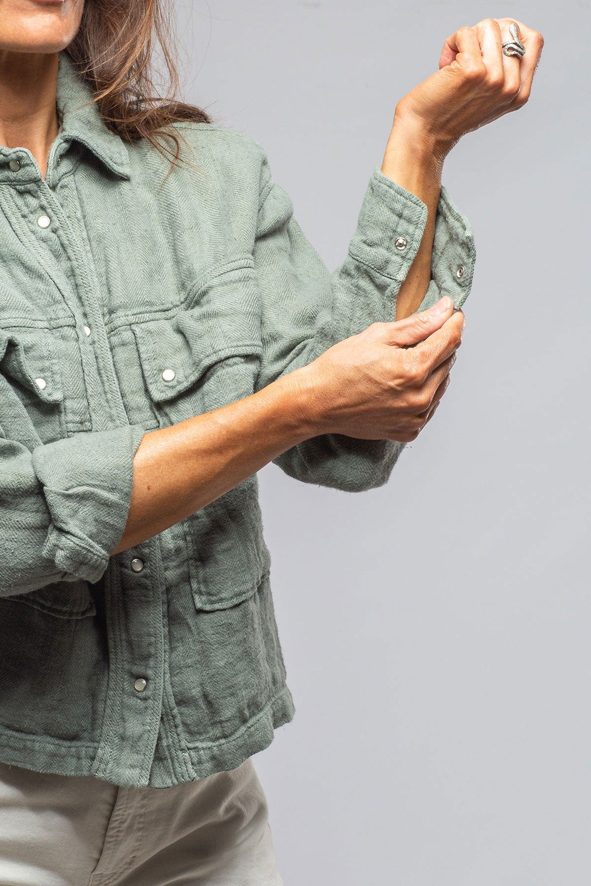 Arroya Washed Linen Jacket In Sage - AXEL'S