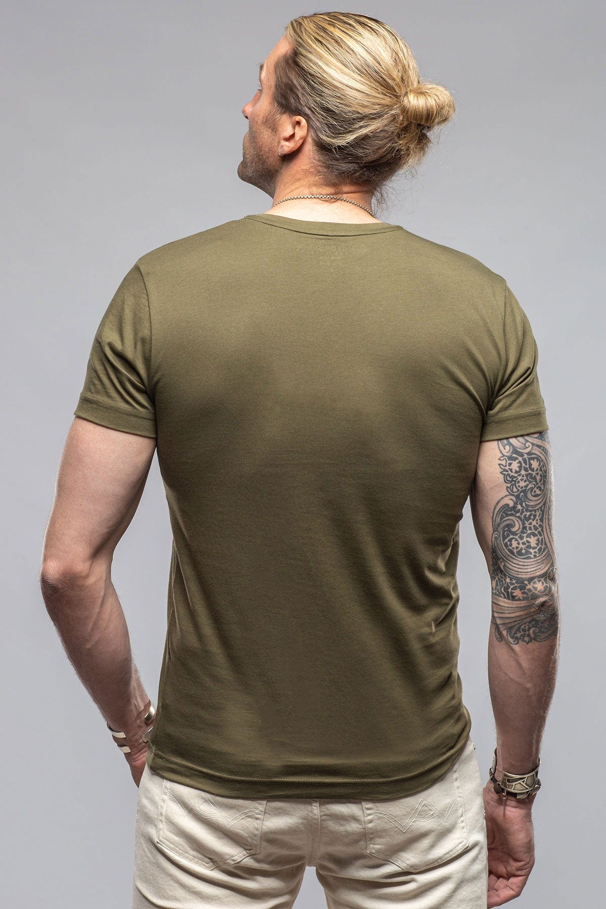 Pismo Cotton Tee In Olive - AXEL'S