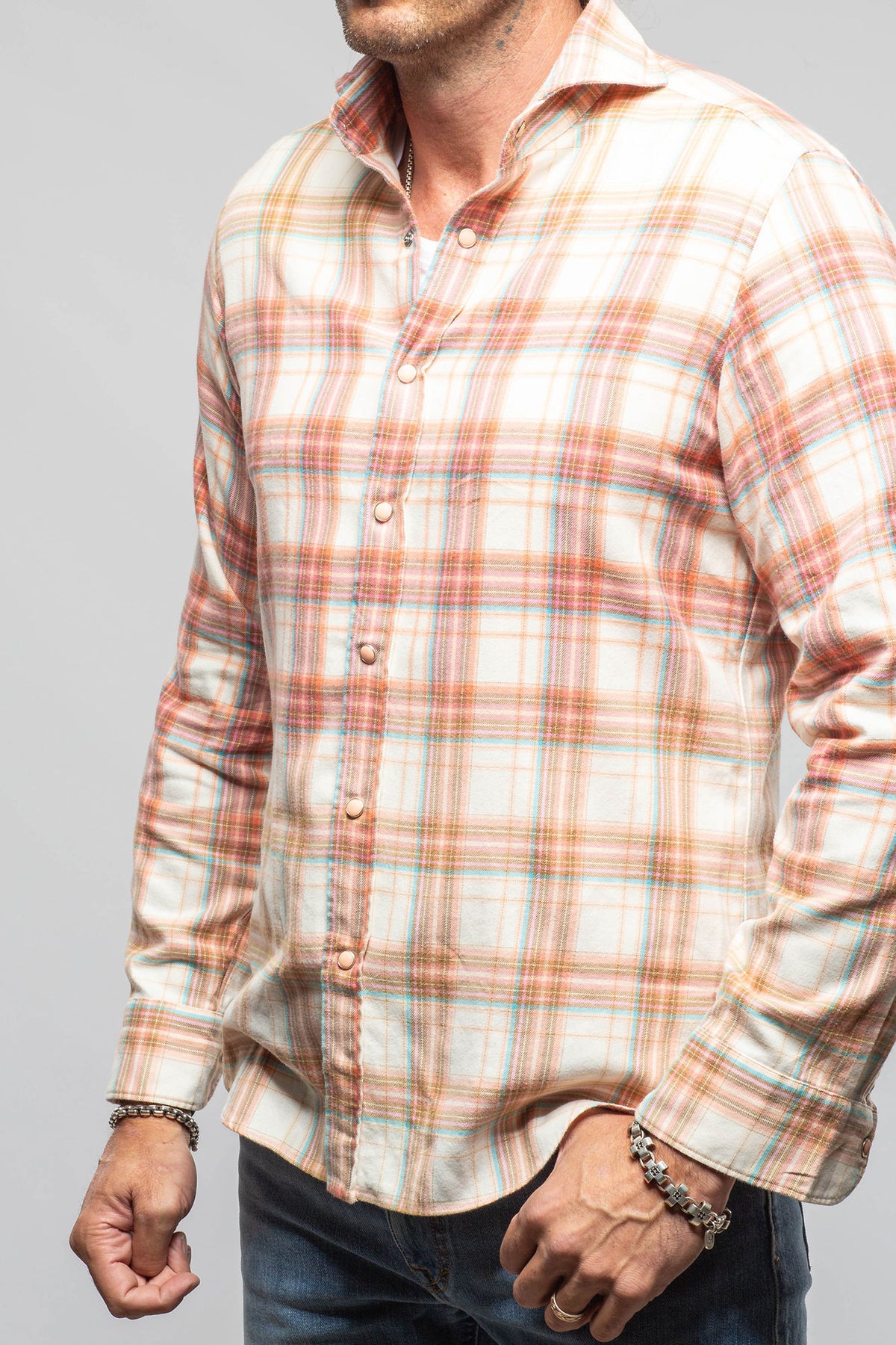 Bormio Snap Shirt In White Pink - AXEL'S