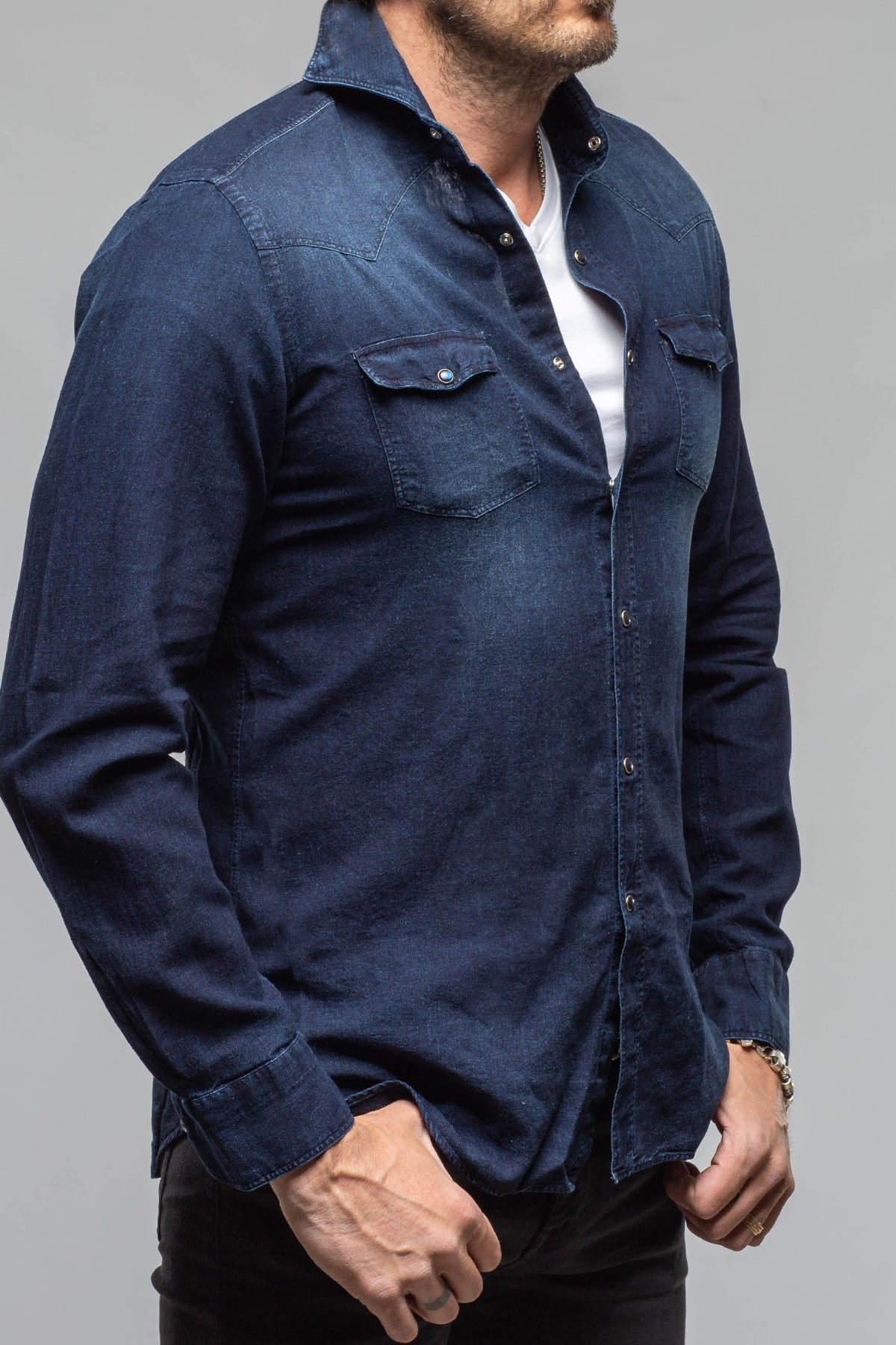 Round Rock Chambray Western Snap Shirt In Dark Blue - AXEL'S