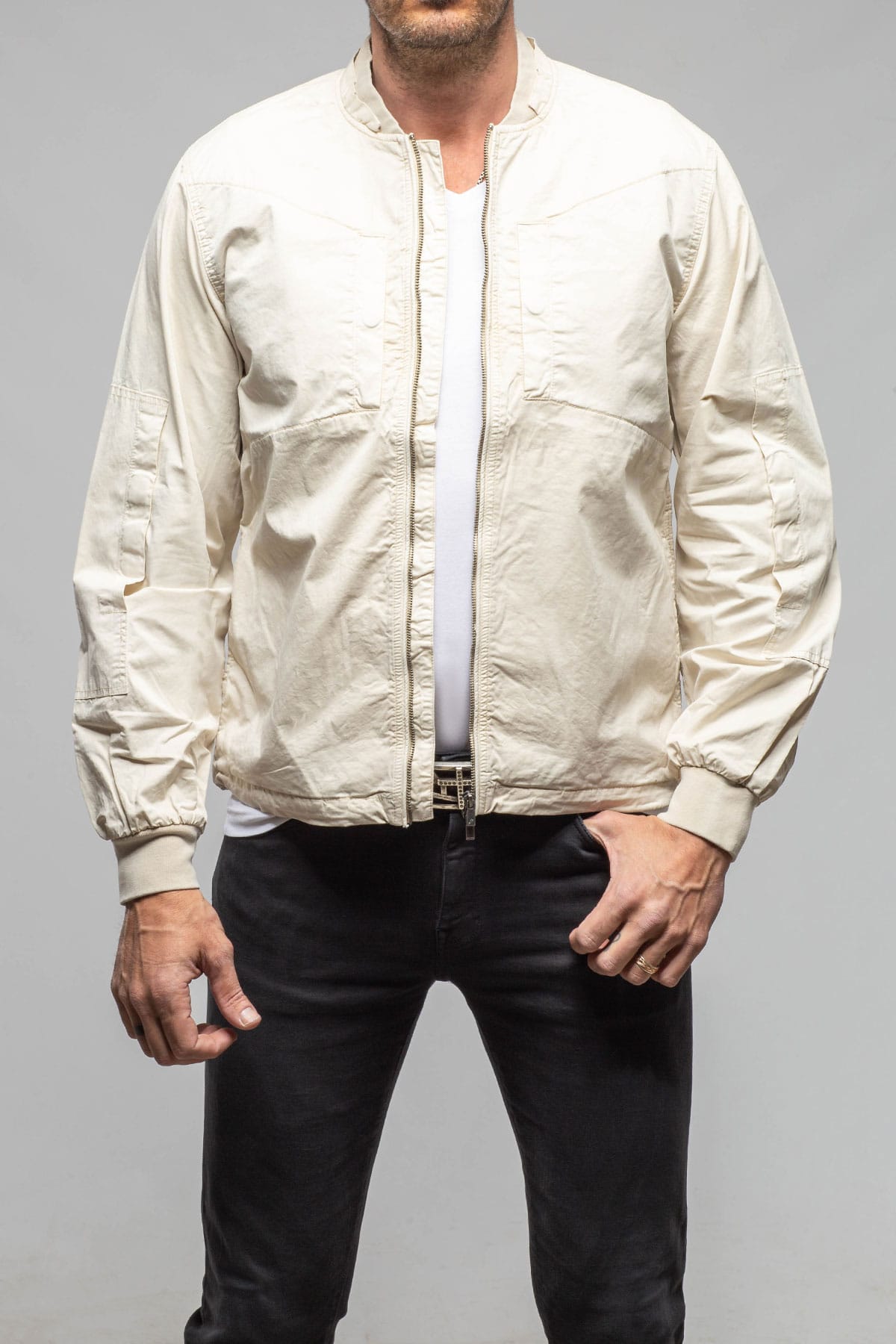 Nauru Cargo Jacket In Khaki - AXEL'S