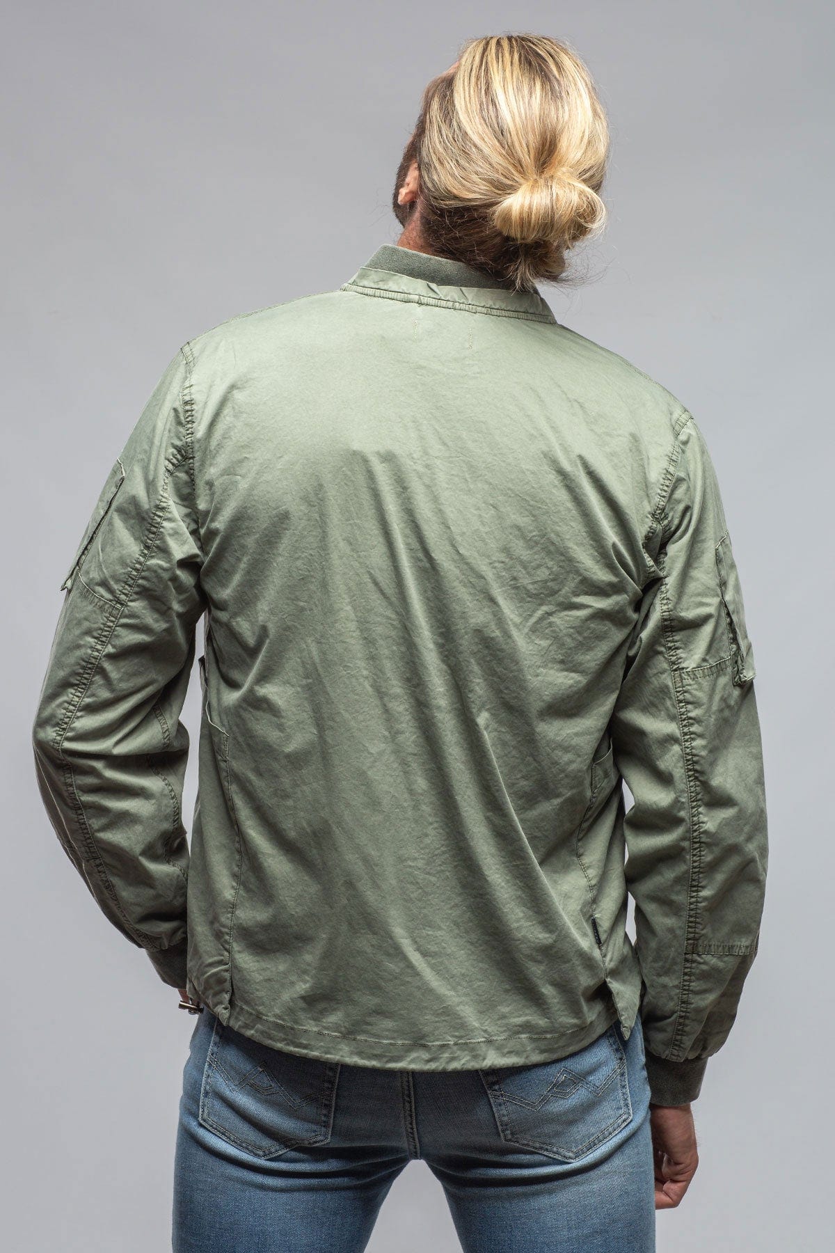 Nauru Cargo Jacket In Olivine - AXEL'S