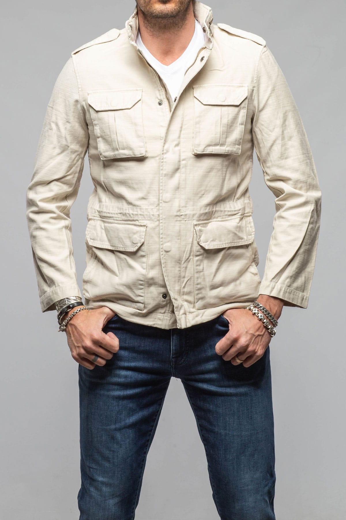 Savu Linen Jacket In Khaki - AXEL'S