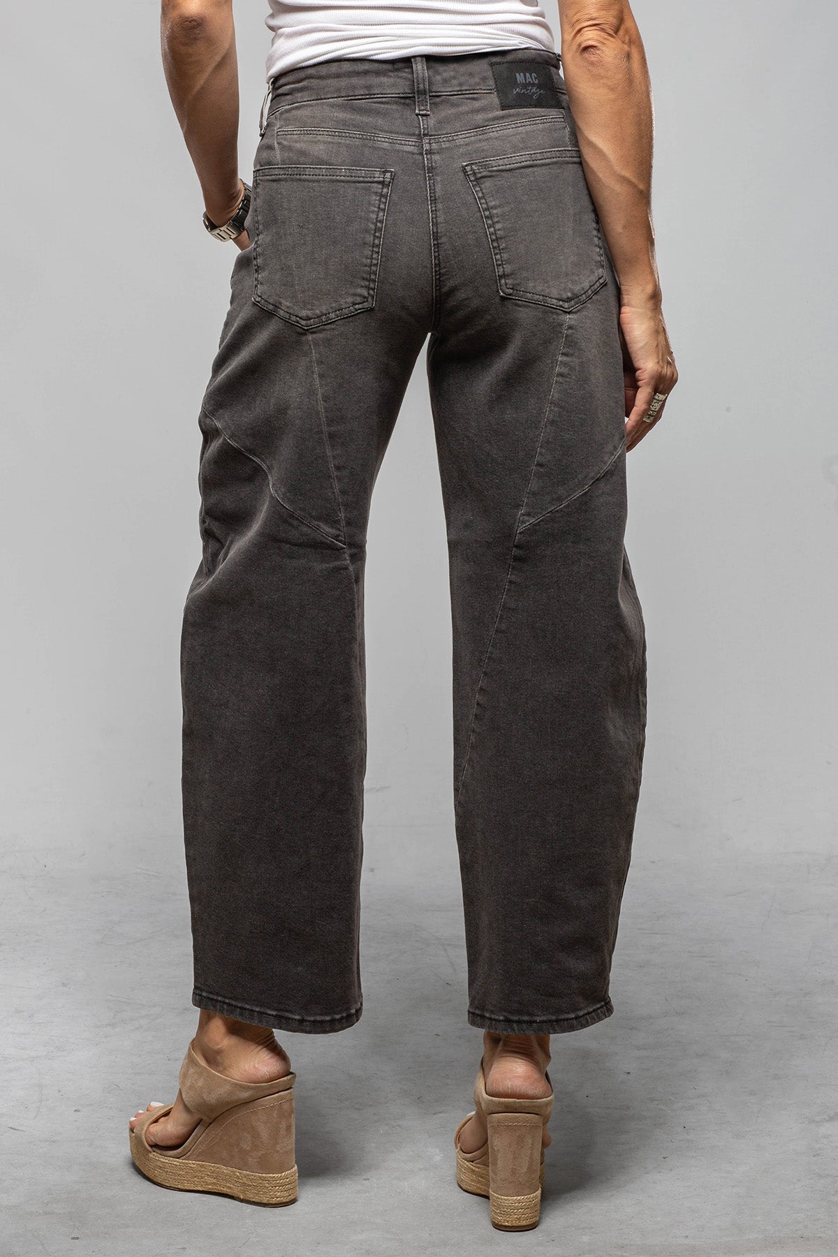Mac Jeans MAC Dakota Barrel Seam In Anthracite Ladies - Pants - Jeans