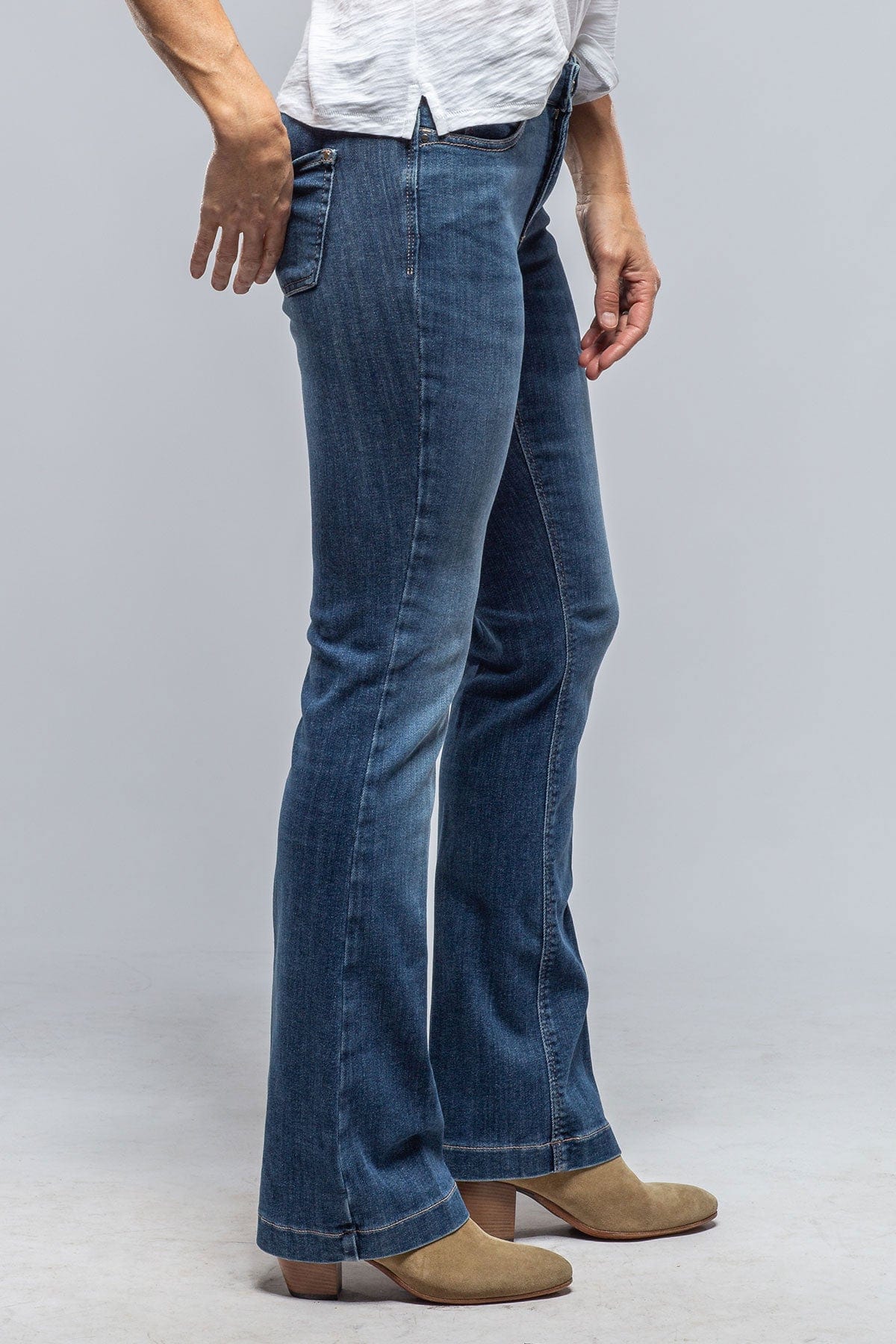 MAC Dream Boot in Authentic In Super Vintage Wash - AXEL'S