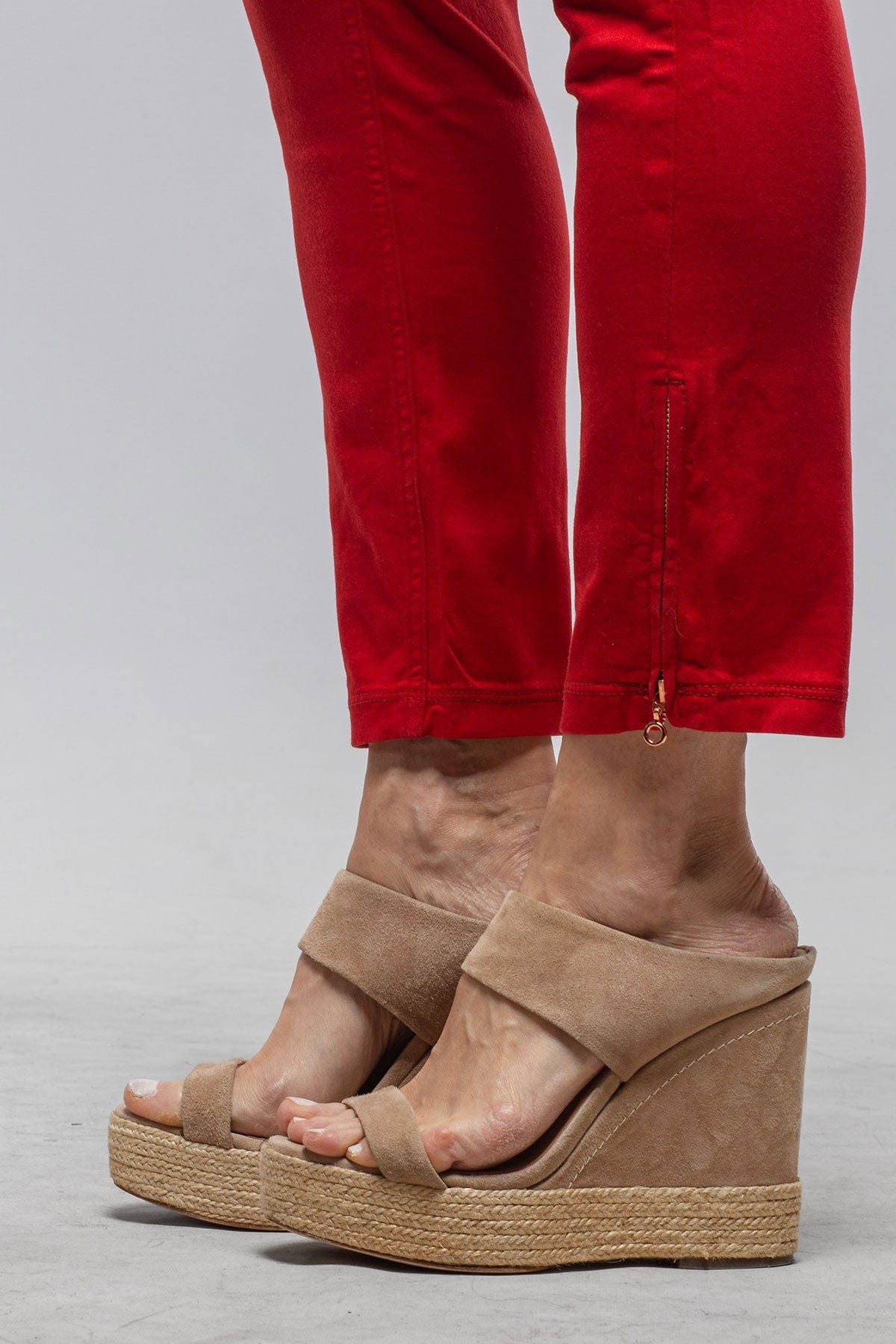 MAC Dream Chic In Ruby Red - AXEL'S