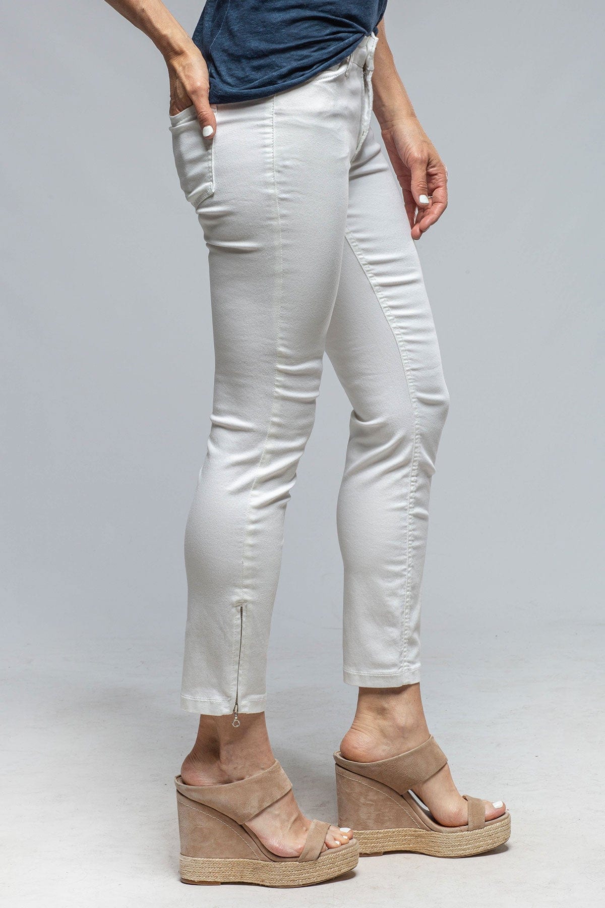 MAC Dream Chic In White - AXEL'S