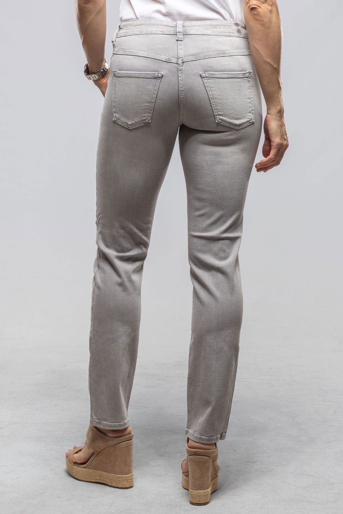 MAC Dream Straight In Snazzy Grey - AXEL'S