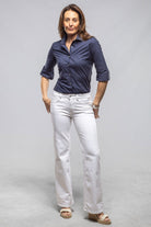 MAC Flow Wide In White Denim - AXEL'S
