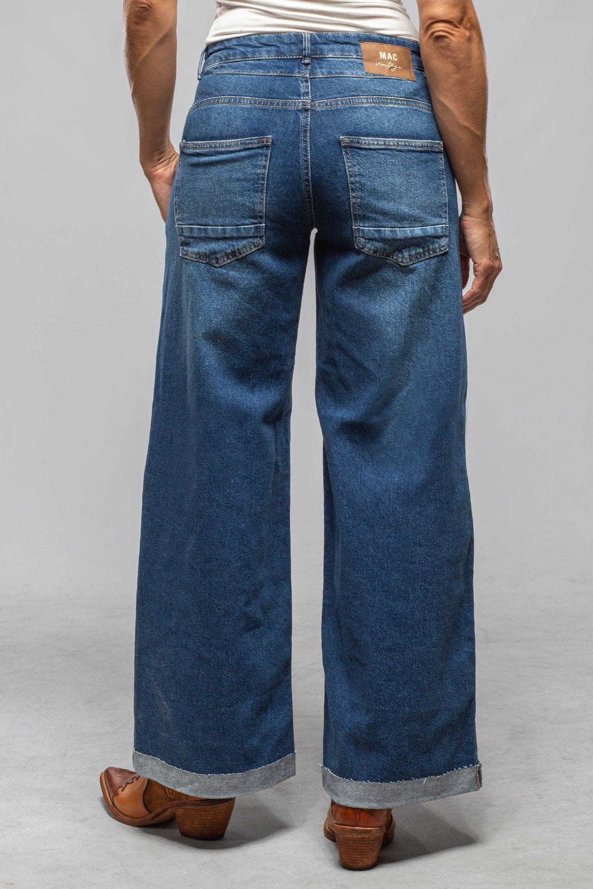 MAC Nevada Saloon Rigid Wide Denim In Distressed Blue - AXEL'S